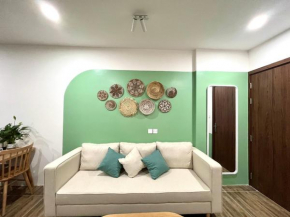 Mon's house